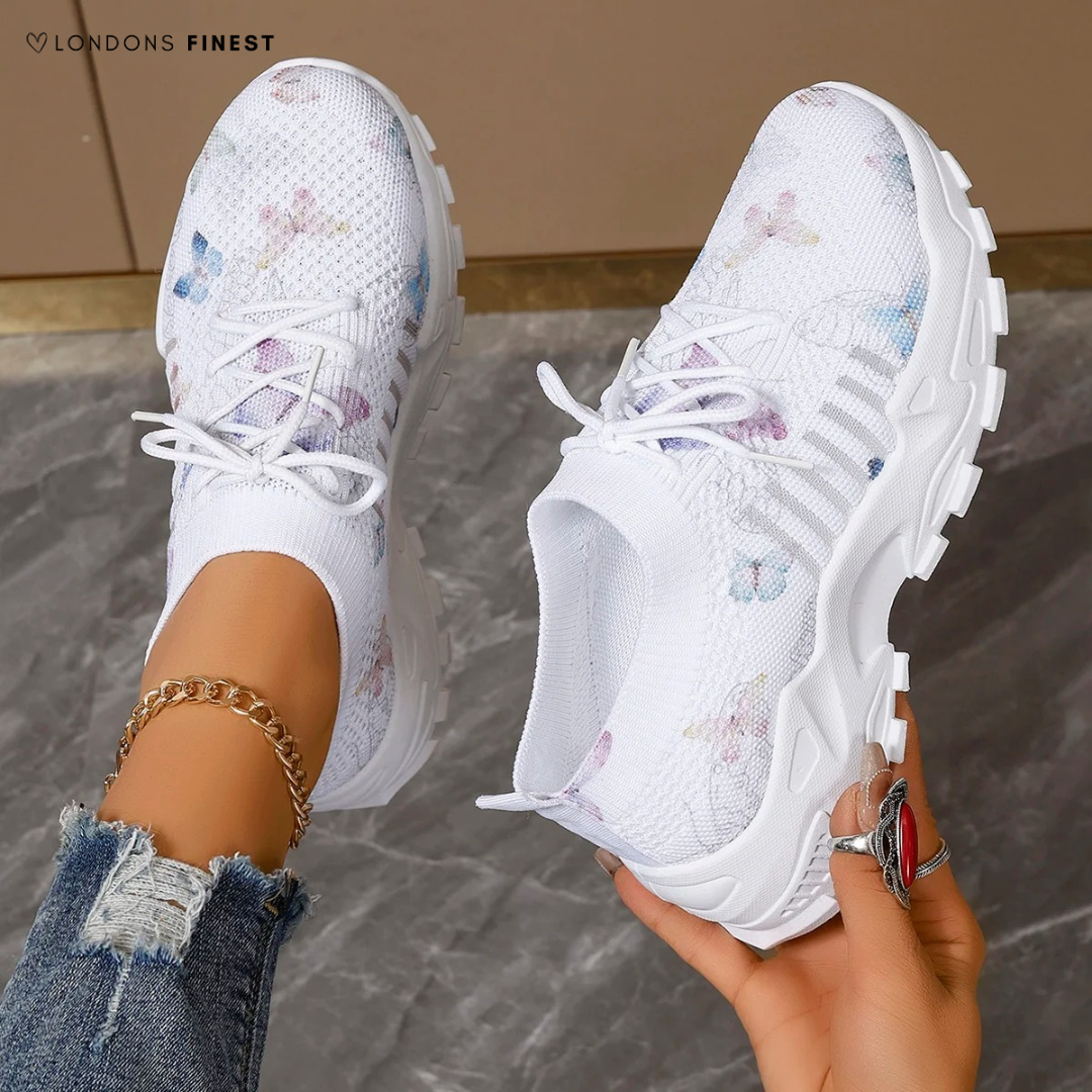White / 10 UK (43 EU)