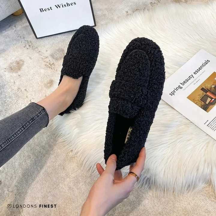 Evelyn™ Women’s Cozy Winter Slippers