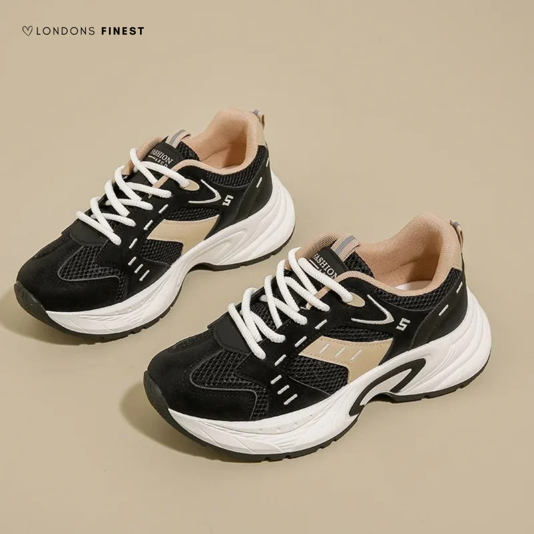 Black / 8 UK (41 EU)
