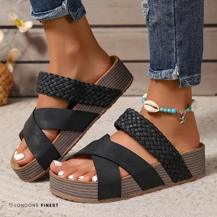 Maddox™ Woven Comfort Sandals