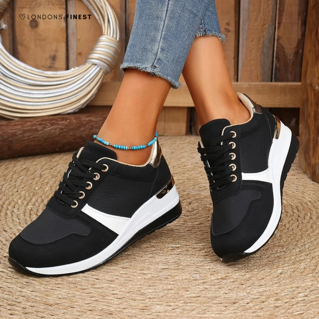 Black / 10 UK (43 EU)