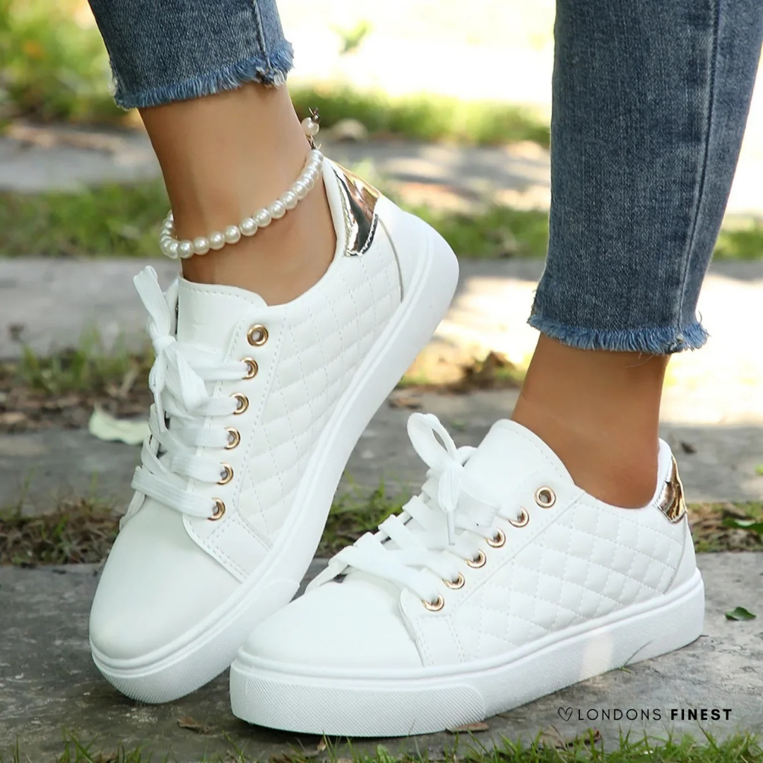 White / 8 UK (41 EU)