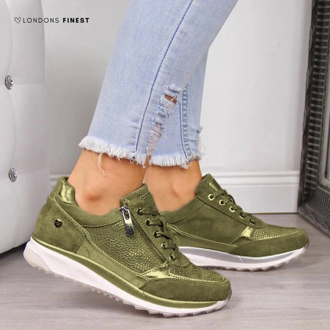 Green / 10 UK (43 EU)